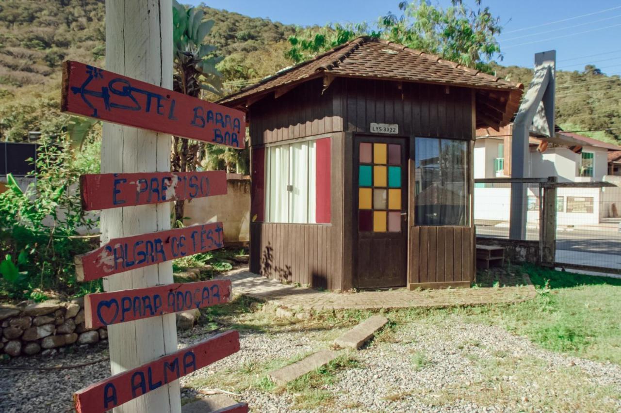 Hostel Barra Bar Balneario Camboriu Exterior photo