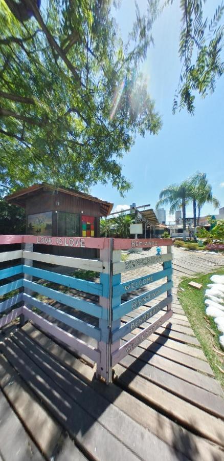 Hostel Barra Bar Balneario Camboriu Exterior photo