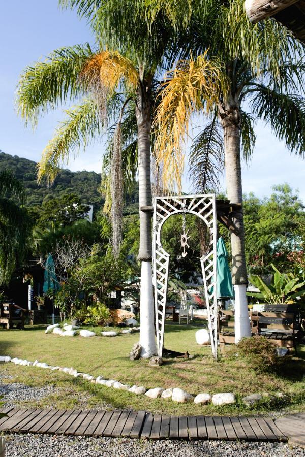 Hostel Barra Bar Balneario Camboriu Exterior photo